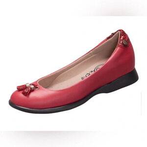 Sandbaggers Women’s Tassel Toe Scarlet Red Golf Shoes Size 8.5 Comfort Leather